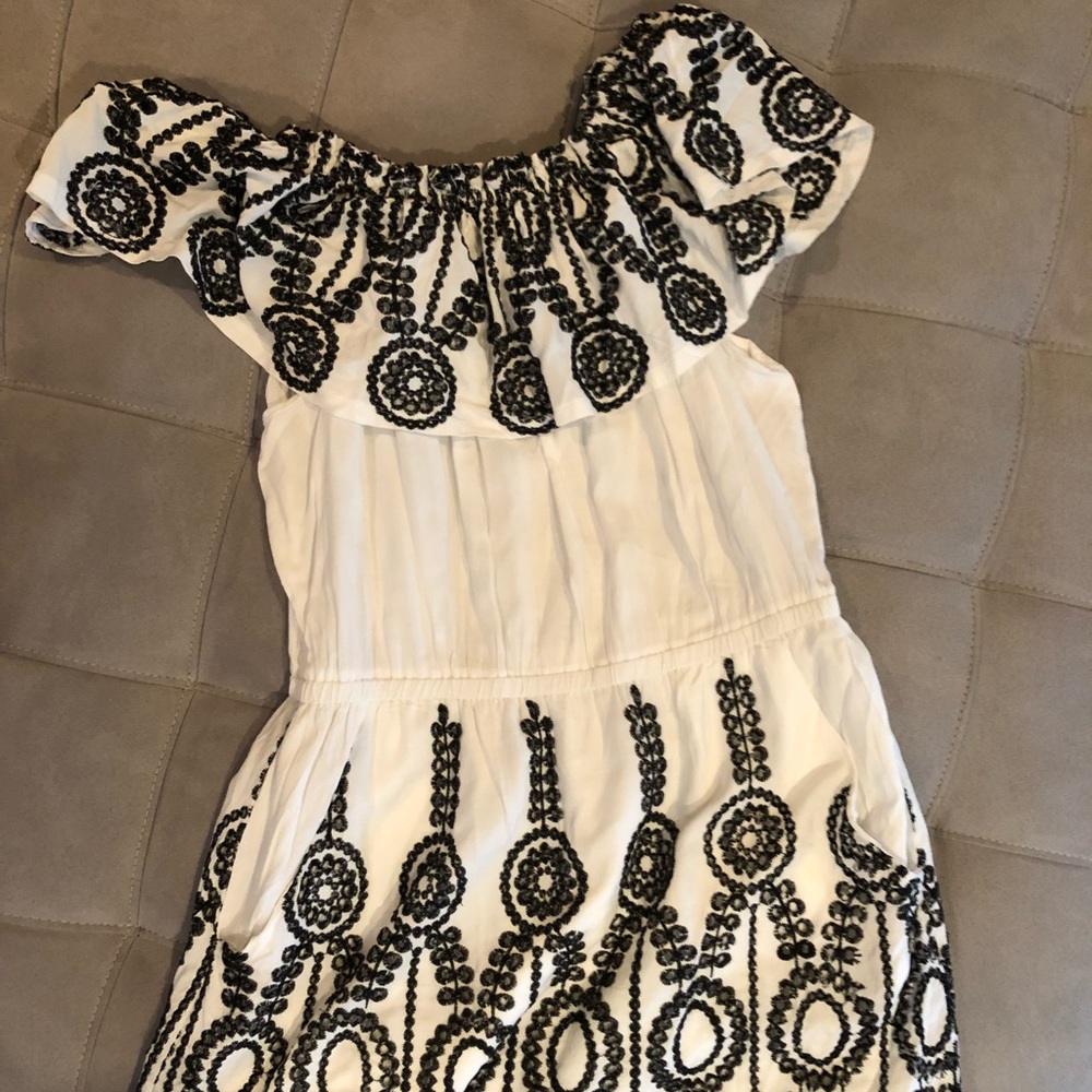 Off the shoulder dress with pockets